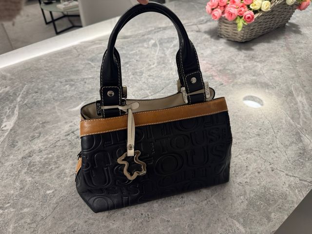 Bolso negro piel Tous