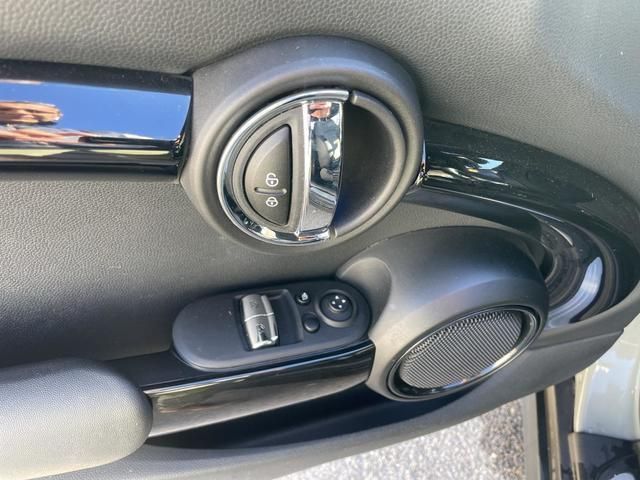 MINI MINI 3 Puertas Cooper SE 135 kW (184 CV)