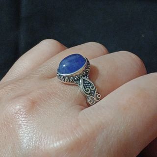 Anillo de plata con tanzanita