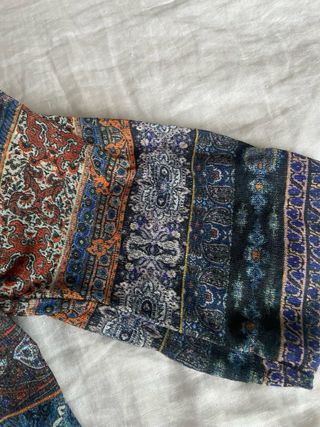 Chaqueta abierta dibujo étnico NUEVA BERSHKA M