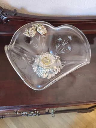 Centro de mesa de cristal tallado antiguo