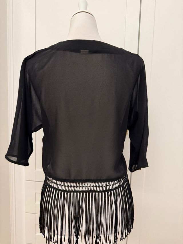 Camicia nera con frange