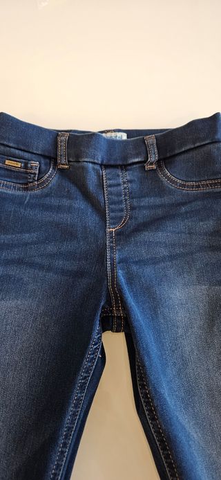 Jeans elasticizzato per bambina 