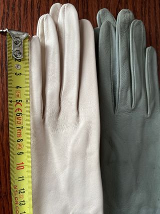 DOS PARES DE GUANTES  DE PIEL TALLA 6,5