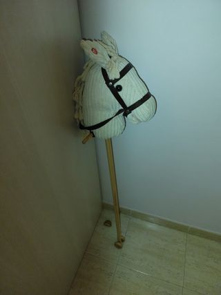 Caballo de juguete infantil