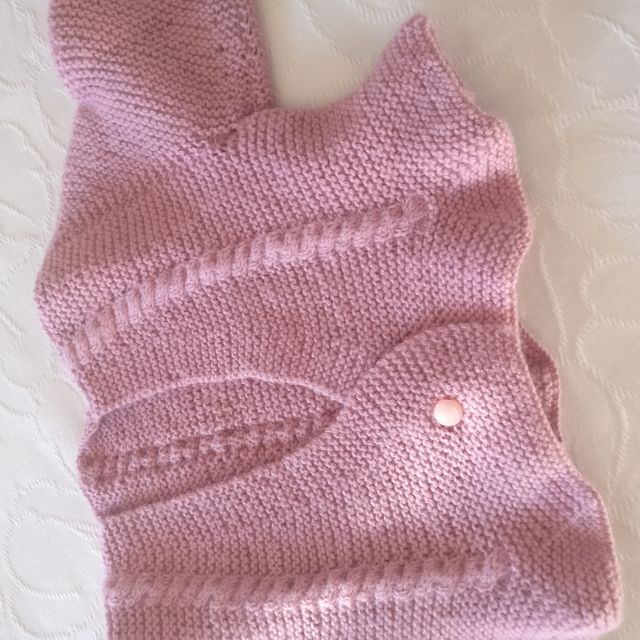 Toreras bebés tejidas a mano.