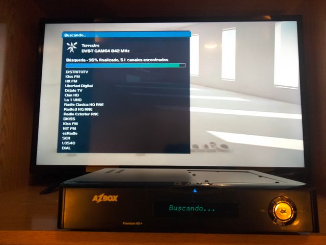 Receptor TDT + Satelite AZBox Premium HD