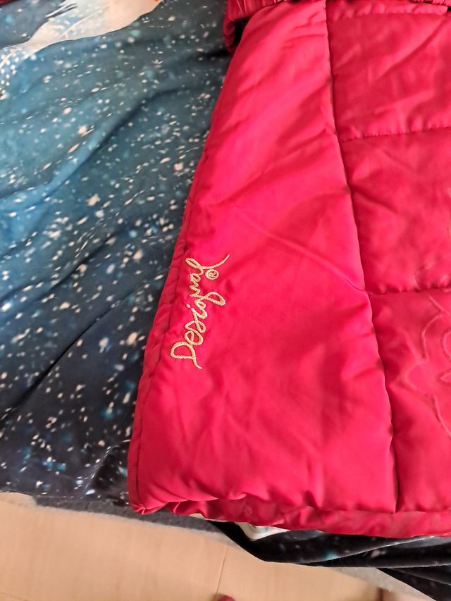 Abrigo Desigual. Rebajado. Mira como queda puesto