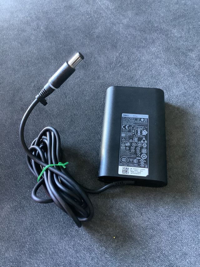Cargador Dell de 19,5v  3.34A 65W