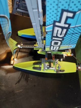 Lego technic catamarano 2020