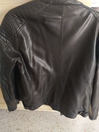 Chaqueta de cuero sintético
