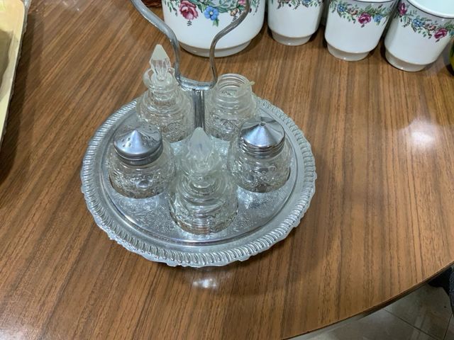 Juego de sal pimienta azucar aceite y vinagre