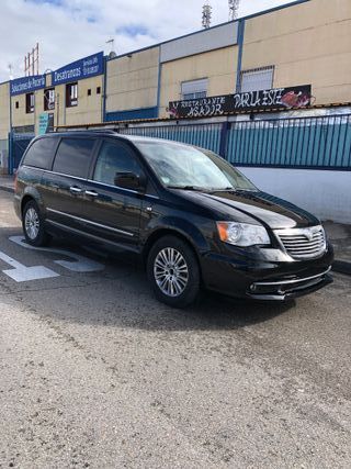 Lancia Voyager gold 2012