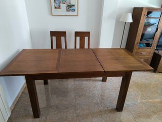 Mesa comedor extensible y sillas madera