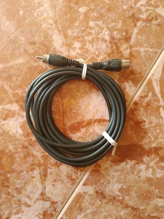 Cable Coaxial RCA macho a RF macho