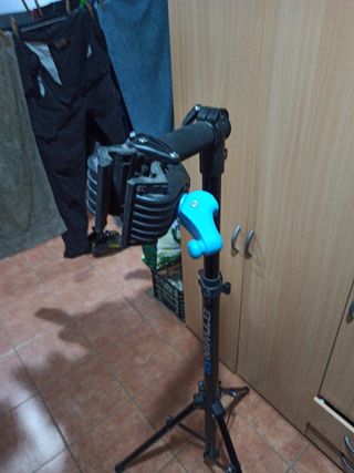 Tripode para bici precio algo negociable 