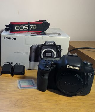 Camara  Canon 7D