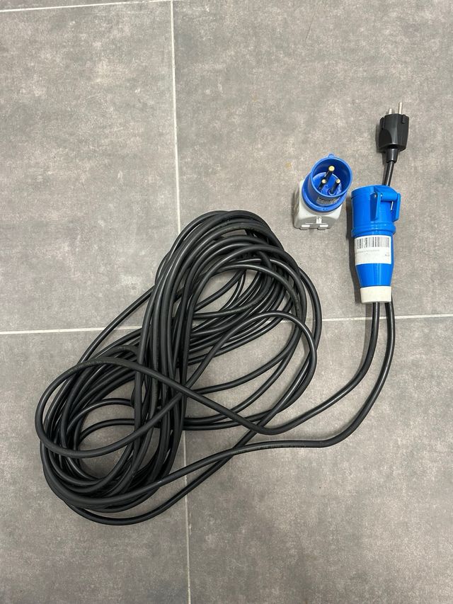 Cable alargador 15m exterior CEE más adaptador