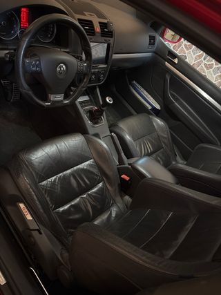 Volkswagen Golf GTI 2005