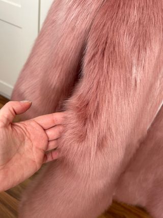 Abrigo pelo sintetico  38/40 rosa  Mango 