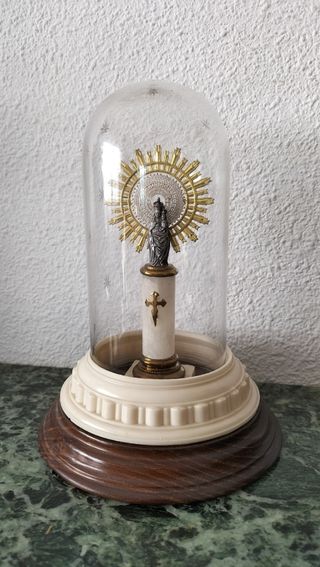 Virgen del pilar color plata y oro 