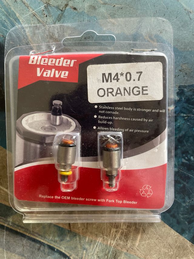 Purgadores de horquilla moto