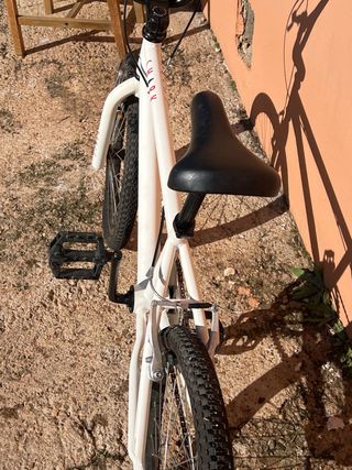 Bicicleta bmx shark