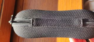 Funda rígida para gafas de sol Arnette