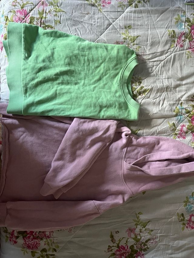 Dos sudaderas de niña de Zara