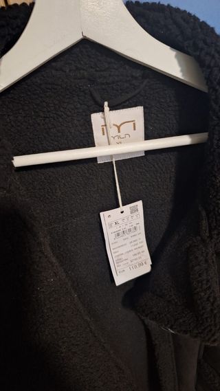 Cazadora calentita a estrenar