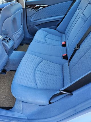 Mercedes-Benz Clase E 2003 etiqueta C