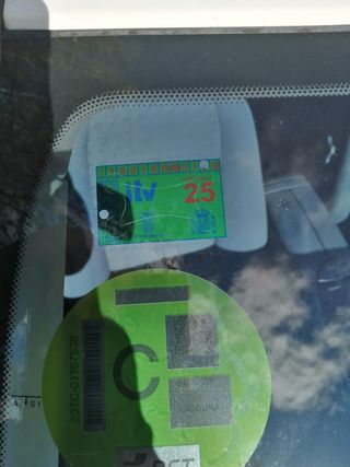 Mercedes-Benz Clase E 2003 etiqueta C