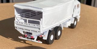 MAQUETA 1/72 CAMION IVECO M250 ONU CASCOS AZULES