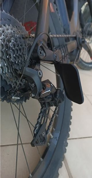 Protector de cambio bicicleta 