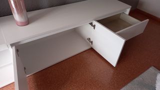 MUEBLE DE SALÓN CON MESA AUXILIAR Y SOFÁ