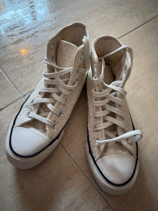 Sneakers converse