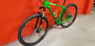 Bicicleta Cube 29" talla L 