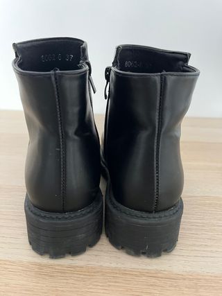 Botas negras