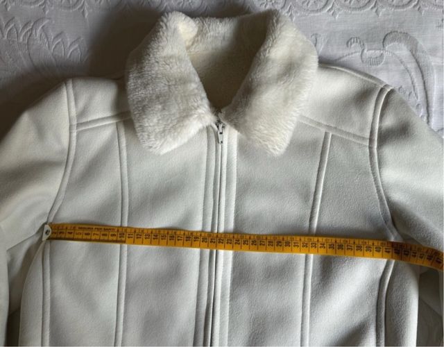 Cazadora de piel sintética talla 36 /38 color blan