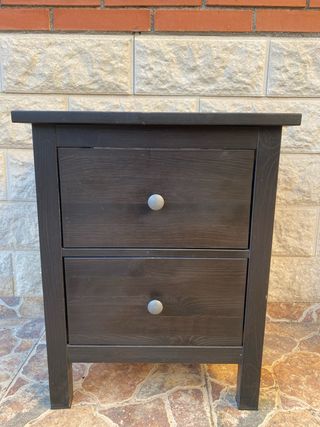 Mesita de noche IKEA