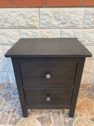 Mesita de noche IKEA