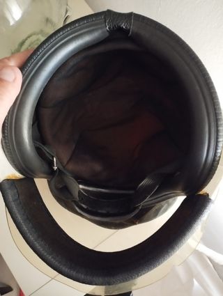 Casco de moto antiguo