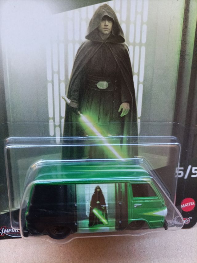 Coche Hotweels mandalorian