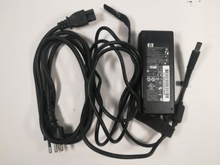 Alimentatori per computer, varie marche. 