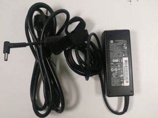 Alimentatori per computer, varie marche. 