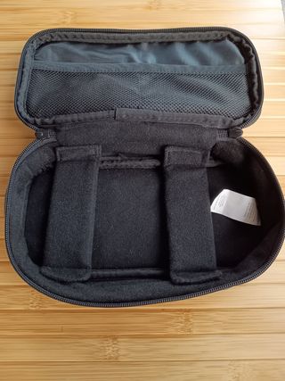 Neceser y organizador de cables de viaje