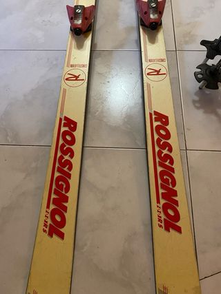 Esquis Rossignol con palos y funda 