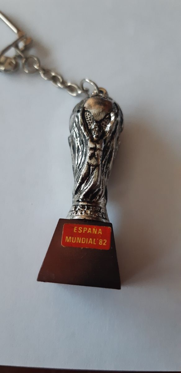 3 llaveros del mundial de 1982