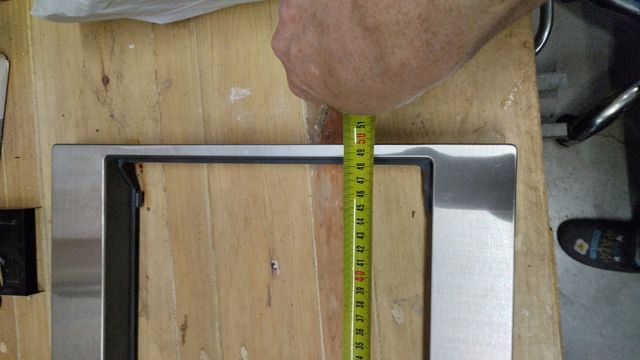 Embellecedor para microondas.