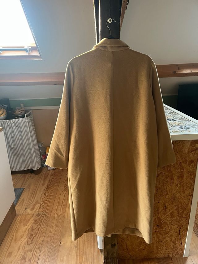 Abrigo beige